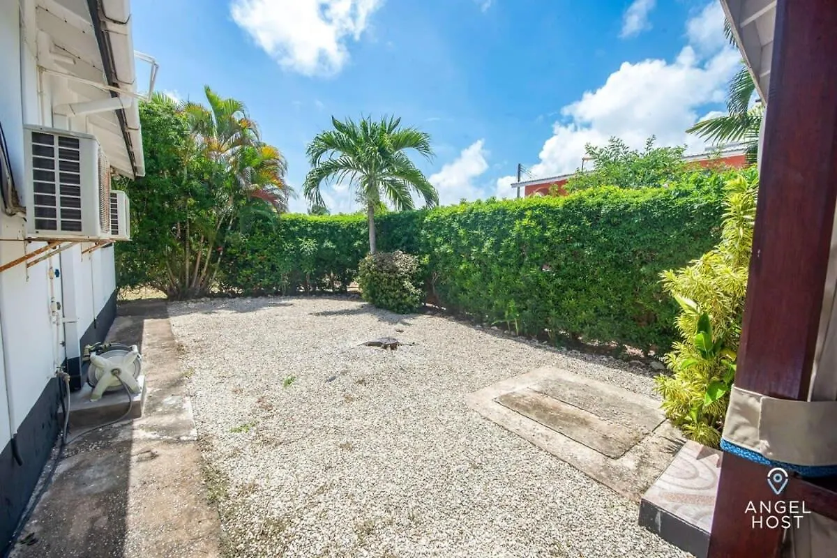 Holiday home Beachy Cottage I Kitchen I Wi-Fi I Shaded Cabana I Parking Saint Philip Barbados